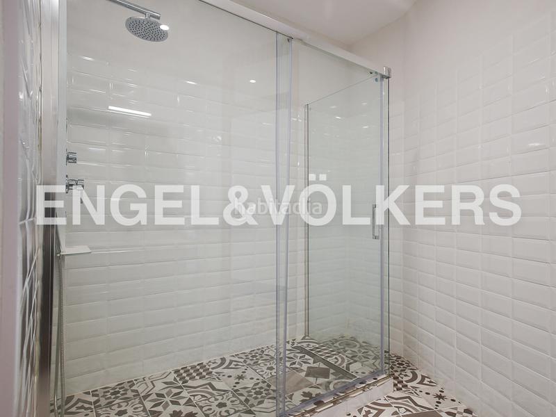 Foto 0fce8287-1321-4943-bfc4-ea0bd8e7e82e. Alquiler apartamento piso calle corona El Carmen en Valencia
