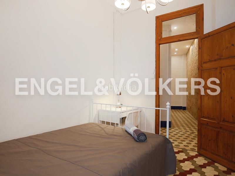 Foto 4a961bd7-85a1-4d58-8acd-a8c53d3ac9b5. Alquiler apartamento piso calle corona El Carmen en Valencia