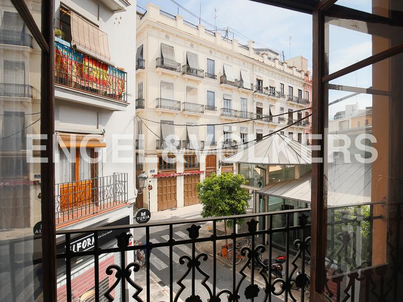 Foto 5e613337-9b7d-4e12-aa05-7352daa8d3c0. Rent apartment with heating in El Carme Valencia