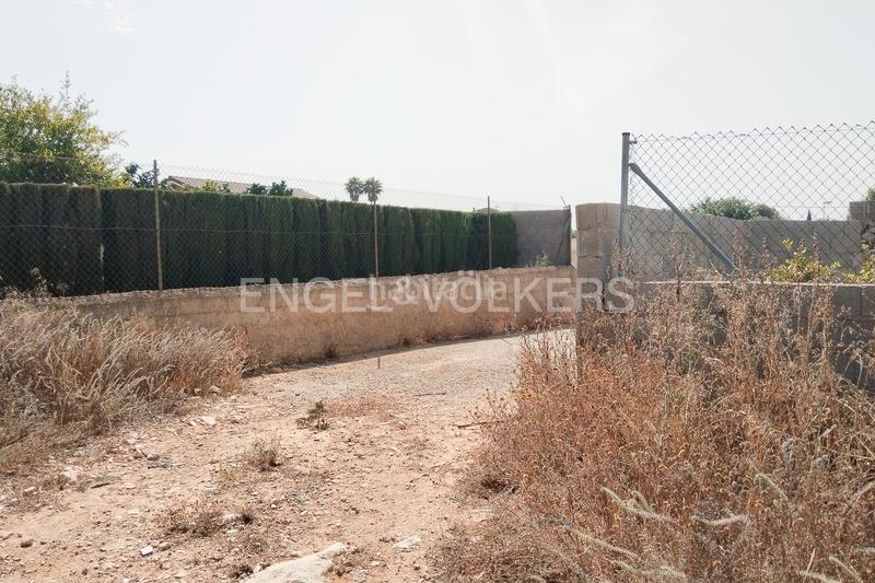 Foto 55e7e4b3-38b7-444a-ab7f-dd4a83cc5f7a. Terreno residencial suelo urbano para promoción inmobiliaria en la malla collado en Manises