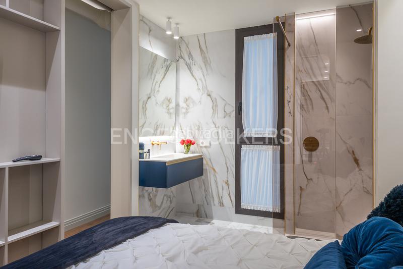 Foto 24d47bf1-1567-4f78-87d7-4f2923acbf1f. Alquiler apartamento exclusivo piso a estrenar en ruzafa en Valencia