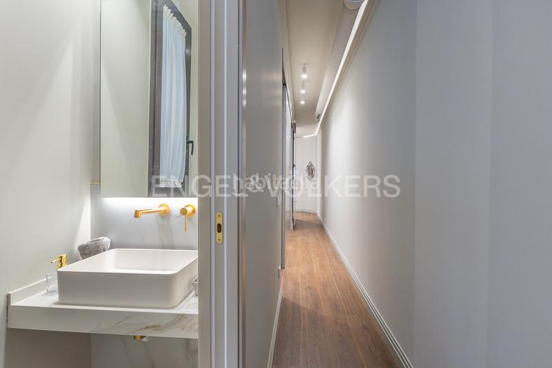 Foto 62587e92-8039-46aa-80ba-6476da5aa243. Lloguer apartament amb calefacció a Russafa Valencia