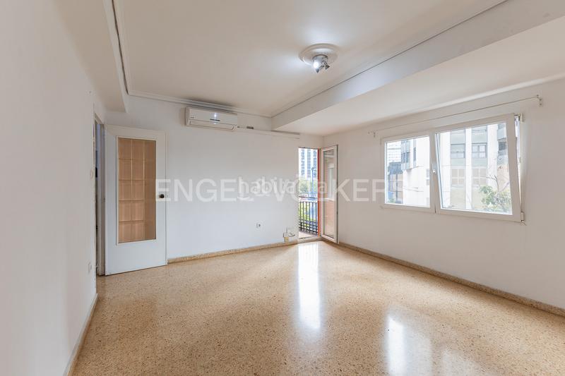 Foto 4a4fe1ca-f14b-40ec-a1ab-489541ca2a1e. Appartement avec chauffage dans Sant Pau Valencia