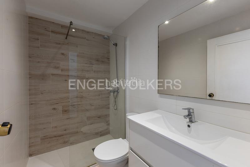 Foto ba4bf82c-8839-41f7-ad1d-0304053cd990. Appartement avec chauffage dans Sant Pau Valencia