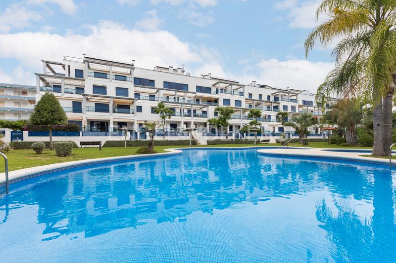 Foto 4b704bb4-9485-4b51-b29e-dcf60b4a0f68. Àtic amb calefacció aparcament piscina a Devessa - Monte Pego Dénia