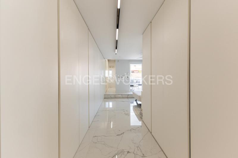 Foto 3049e771-5b7b-4151-ae30-8dc4438deee0. Àtic amb calefacció a Russafa Valencia