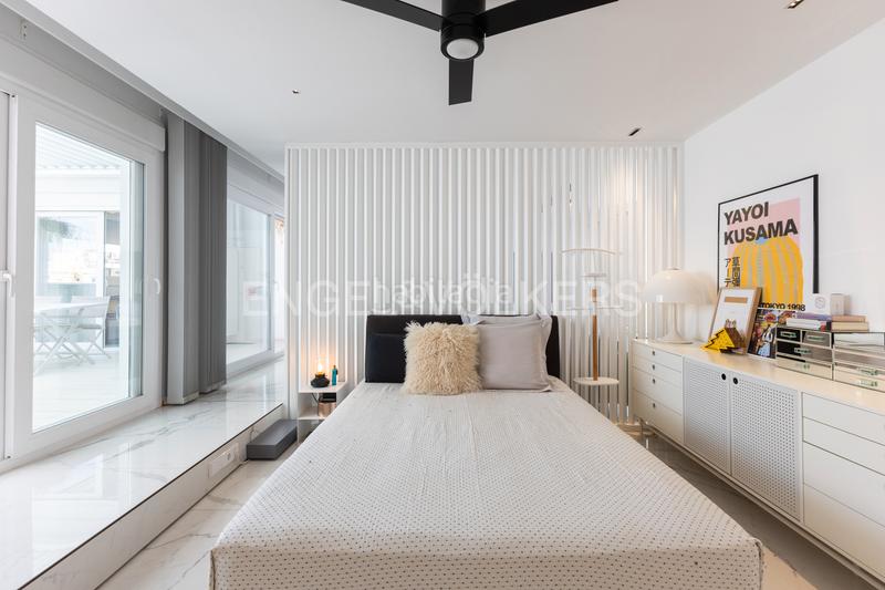 Foto 64c0c60f-6188-4a4e-9915-de07f657b367. Àtic amb calefacció a Russafa Valencia