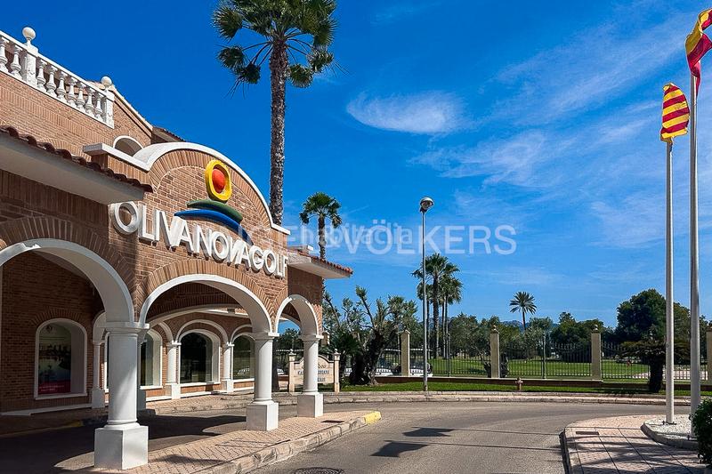 Foto 45c3d8c8-6cbc-46fd-a340-685efbac4f40. Apartamento excelente apartamento de lujo en Oliva nova Oliva