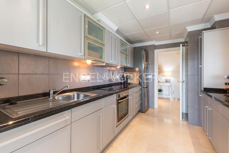 Foto 49d84c79-bd31-4d7f-b0fc-3109070181f7. Apartamento excelente apartamento de lujo en Oliva nova Oliva