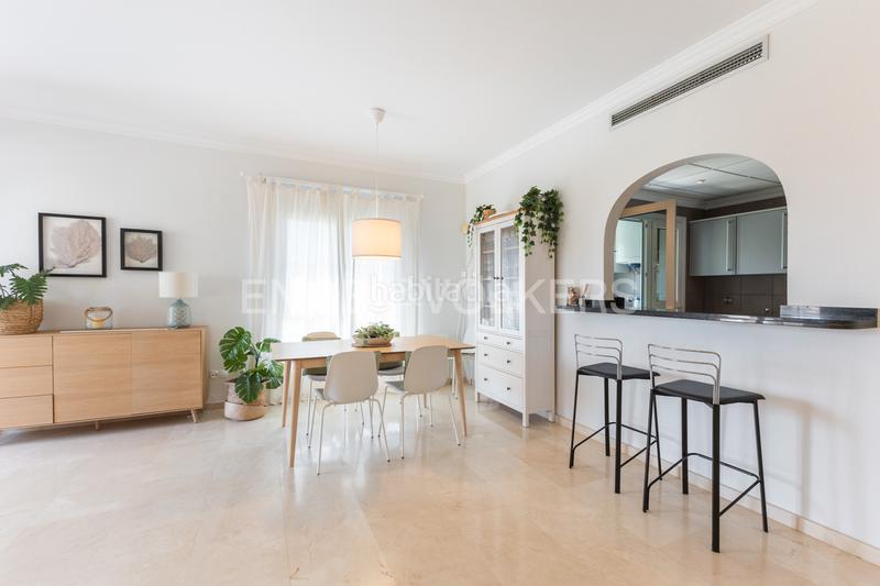 Foto deb3d4ea-85c9-4c4a-ab10-9b5418f2cb1e. Apartamento excelente apartamento de lujo en Oliva nova Oliva