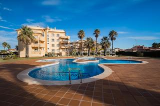 Appartement à Oliva Nova. Excelente apartamento de lujo en oliva