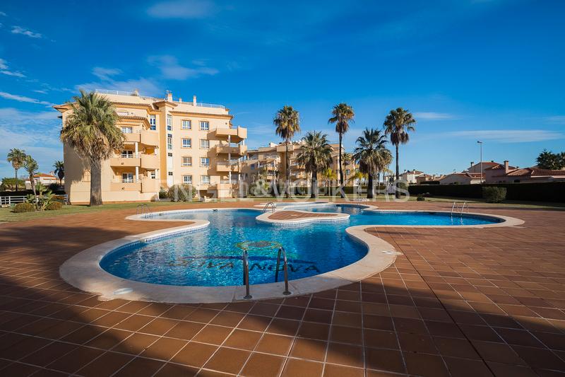 Foto dfa22328-aab3-4ed4-ab6a-fa930a8d0ecc. Apartamento excelente apartamento de lujo en Oliva nova Oliva