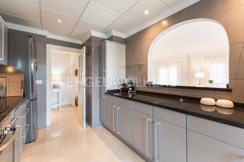 Foto eea4f214-72c2-4115-b2fc-c4f3fc0acf90. Apartamento excelente apartamento de lujo en Oliva nova Oliva