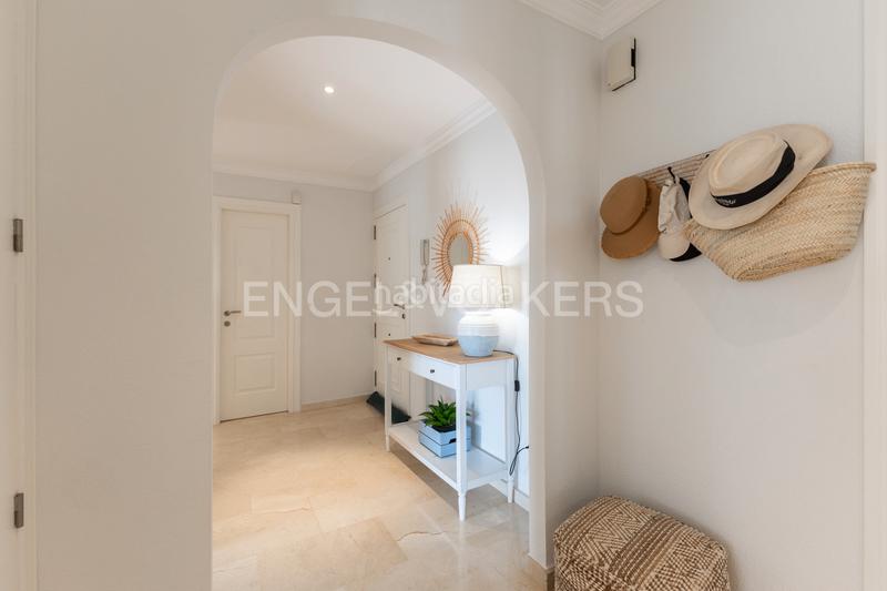 Foto f9424405-343e-45f8-b7f8-3dbf536207f4. Apartamento excelente apartamento de lujo en Oliva nova Oliva