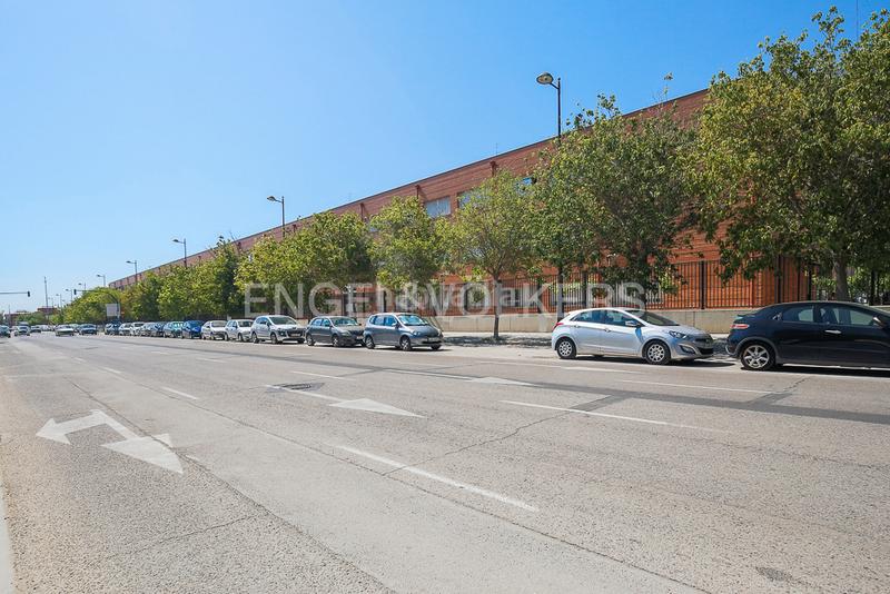 Foto 1ffdc467-0738-4c4a-a96e-9dce26672d54. Apartamento av menorca piso exterior con 2 dormitorios y despacho en Valencia
