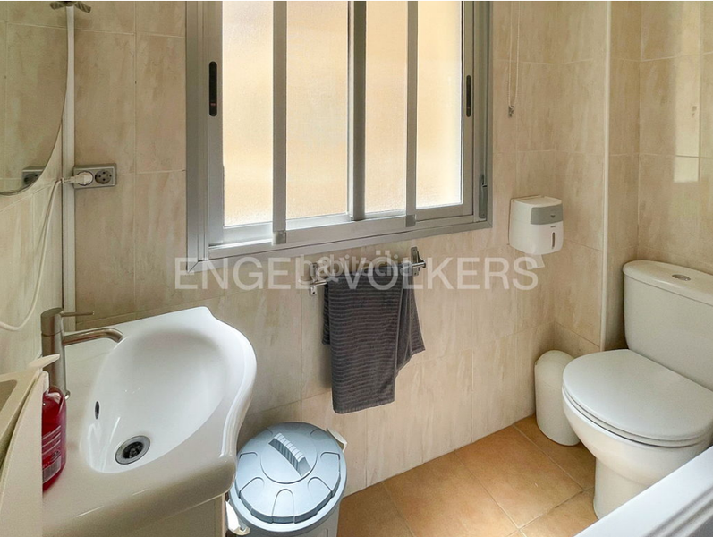 Foto 4384eec1-31a3-4e68-bd0d-be58e4d48101. Apartamento av menorca piso exterior con 2 dormitorios y despacho en Valencia