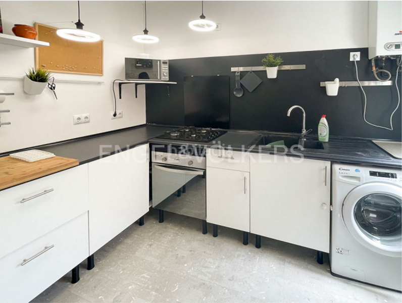 Foto 4976df33-44a4-42ec-880b-7876274ab10e. Apartamento av menorca piso exterior con 2 dormitorios y despacho en Valencia