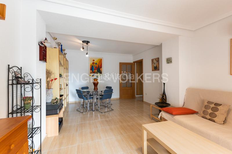 Foto 185bed23-bc2e-4029-bc43-be62ab87f978. Appartement mit heizung pool in Centro Oropesa del Mar