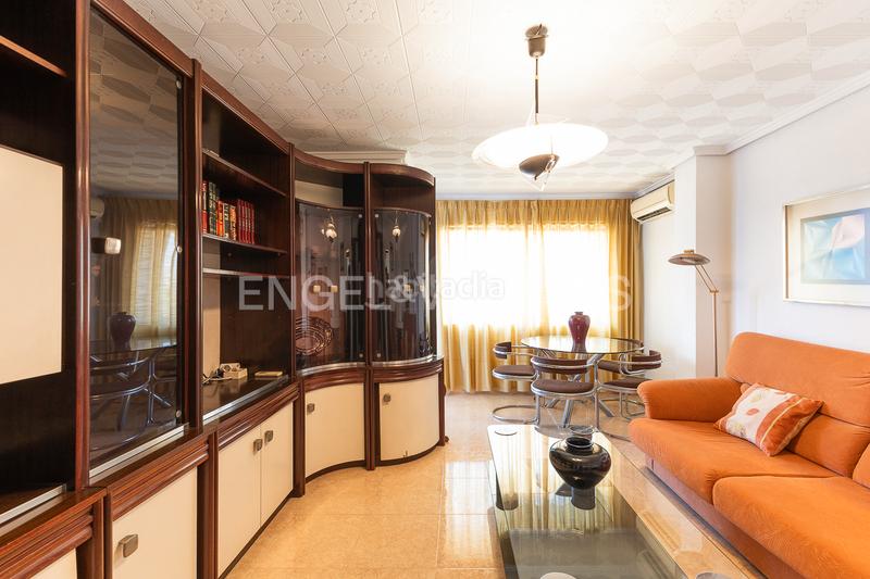 Foto d6d69064-f1d8-4acc-bd21-c0c4e90626f3. Location appartement avec chauffage dans Nuevo Centro Sagunt
