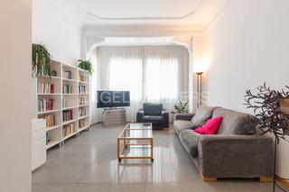 Apartament a La Roqueta. Fantastica propiedad reformada en la roqueta