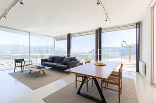 Rent House  Calle san benito. Alquiler de larga estancia en simat de la valldigna