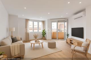 Appartement à Antiga Moreira. Piso reformado con terraza en el centro de sagunto