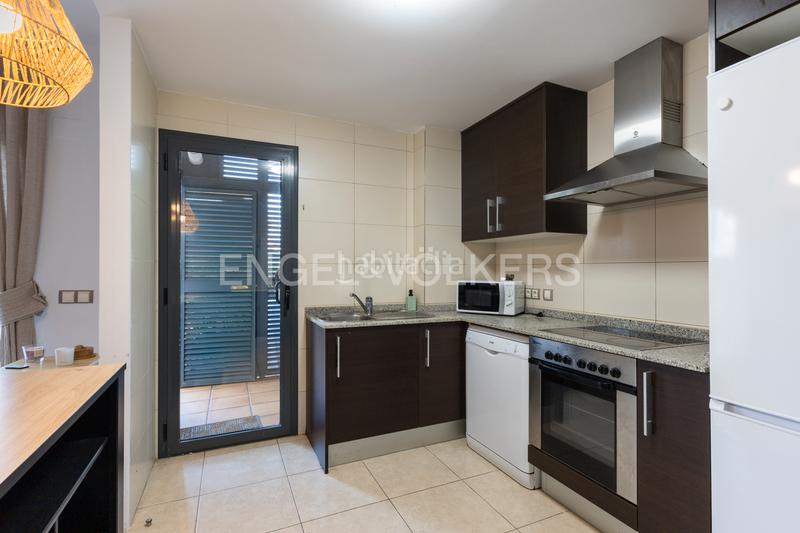 Foto 9b9cb9b2-97fe-402a-a1a3-591e1b68205c. Piccolo appartamento con riscaldamento parcheggio in San Jorge