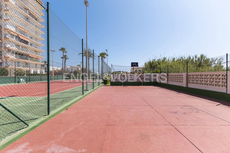 Foto cd31692e-3dcf-4f8f-9f80-71ebf6d89da3. Attico con riscaldamento parcheggio in El Perellonet Valencia