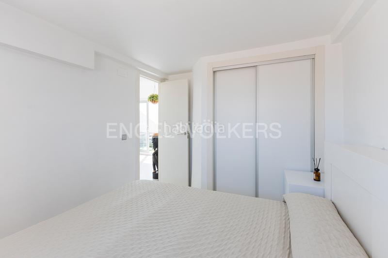 Foto fdc196ce-4cf5-4069-934f-833e7df572c4. Attico con riscaldamento parcheggio in El Perellonet Valencia