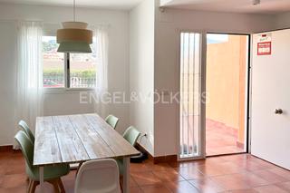Lloguer Casa a Serra. Encantador chalet pareado en serra exclusivo en agosto