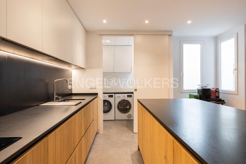 Foto a80cfbda-6839-46c7-870c-6c0242e17852. Piccolo appartamento con riscaldamento in Gran Via Valencia