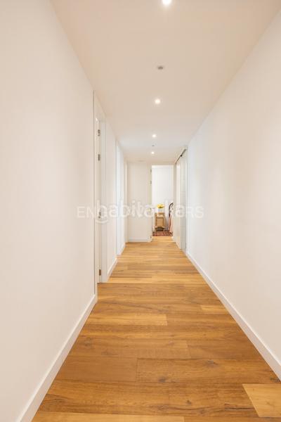 Foto f229aca4-cf66-4338-a0f9-6c56c3bb8ae7. Piccolo appartamento con riscaldamento in Gran Via Valencia