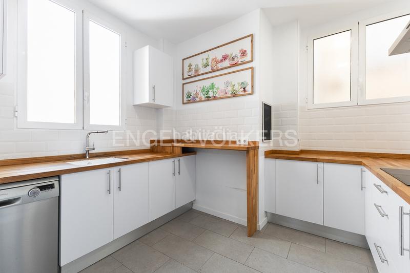 Foto 94338727-3a9c-40c4-882f-c4ac16e55dc8. Location appartement avec chauffage dans Sant Francesc Valencia