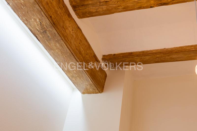 Foto 3d6c0e8b-1b08-45b4-99a5-e2ddebc5c6b5. Appartement avec chauffage dans La Seu Valencia