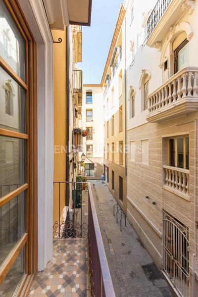 Foto cc7ce725-e26d-45e6-8426-4ccd43a9a03e. Appartement avec chauffage dans La Seu Valencia