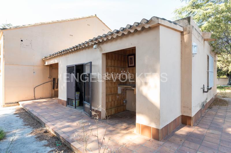 Foto 23b4b120-aa36-4149-8893-f674a84b7d8c. Casa unifamiliar en una planta en La Cañada en La Cañada Paterna