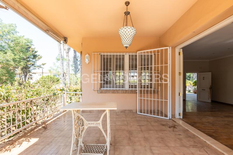 Foto 48dec102-cda5-4d2c-8583-53191b8e1358. Casa unifamiliar en una planta en La Cañada en La Cañada Paterna