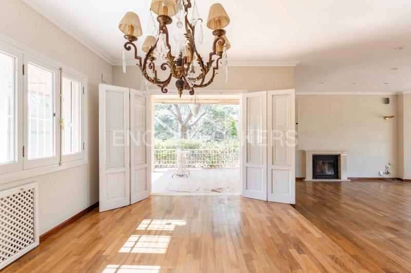 Foto 5ad9994d-f3b8-4fcf-b6cb-5bd11db7c35b. Casa unifamiliar en una planta en La Cañada en La Cañada Paterna