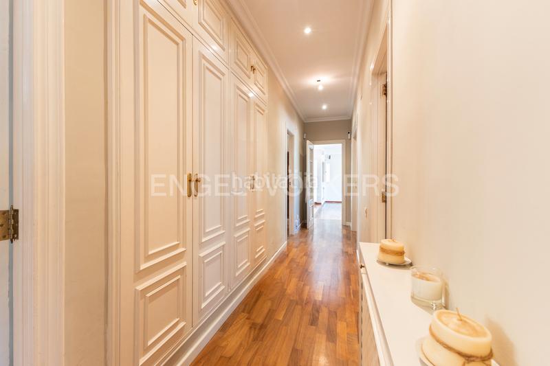 Foto 7472b43c-e5aa-417c-87a7-2b499e713279. Casa unifamiliar en una planta en La Cañada en La Cañada Paterna