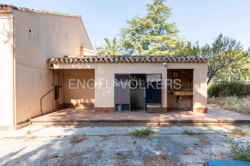 Foto 9a6c545c-8c51-4e0a-9cf0-df9f59e870be. Casa unifamiliar en una planta en La Cañada en La Cañada Paterna