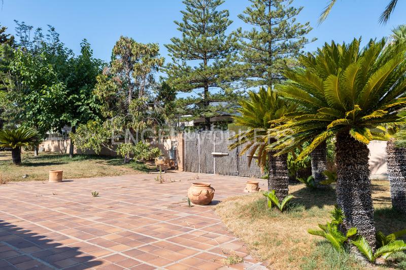 Foto b00fe94e-157a-4365-a7f9-43667724d96b. Casa unifamiliar en una planta en La Cañada en La Cañada Paterna