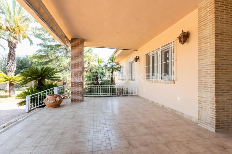 Foto dee966ab-9f0c-4e67-89de-2259e6b47aa9. Casa unifamiliar en una planta en La Cañada en La Cañada Paterna