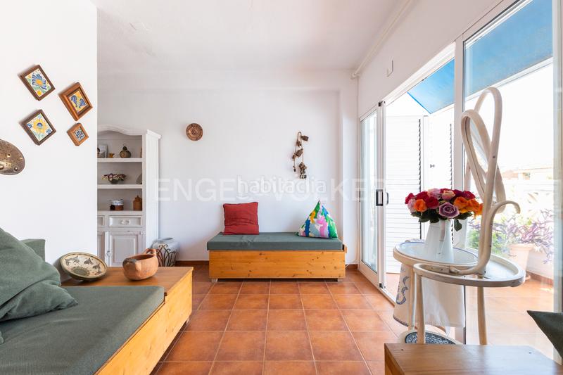 Foto 46921307-b0d3-4ab9-96b2-cbfe9df7576a. Àtic amb calefacció a Corinto-Almardà Sagunt