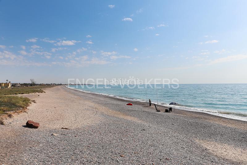 Foto 53c817fd-1d2f-4201-9f8e-1bbf55f00518. Àtic amb calefacció a Corinto-Almardà Sagunt