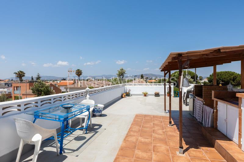 Foto 6737d3b6-b405-4dbf-bdf4-34c9743c0a0d. Àtic amb calefacció a Corinto-Almardà Sagunt