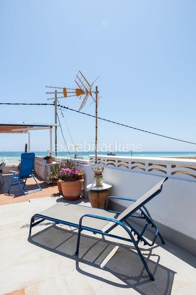 Foto c6f27e38-6ab7-4776-9e28-4da70434f9ac. Àtic amb calefacció a Corinto-Almardà Sagunt