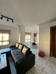 Lloguer Apartament a La Petxina. Piso funcional y luminoso para larga estancia