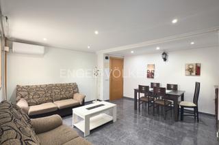 Lloguer Apartament a Aiora. Practico piso en avenida puerto