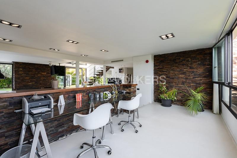 Foto 53a696f7-ef27-4b1f-92cf-1cc512047707. Casa con riscaldamento parcheggio in Torre en Conill-Cumbres de San Antonio Bétera