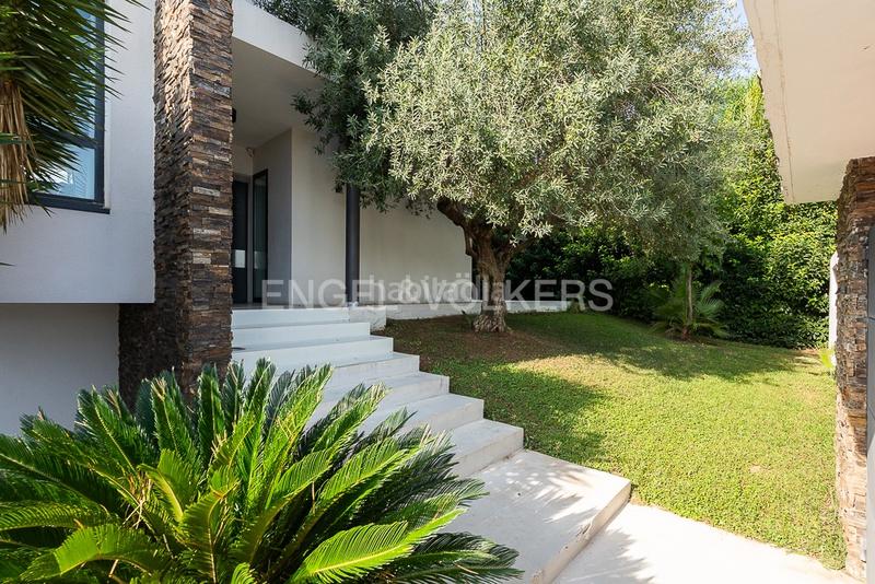 Foto 9ebbf153-8e12-4728-ace9-74c3c9add516. Casa con riscaldamento parcheggio in Torre en Conill-Cumbres de San Antonio Bétera